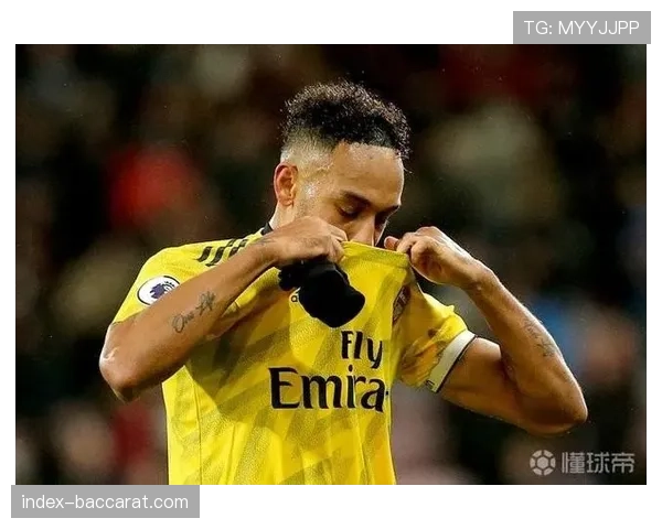 评论：VAR介入频率下降，但关键判罚争议依然存在